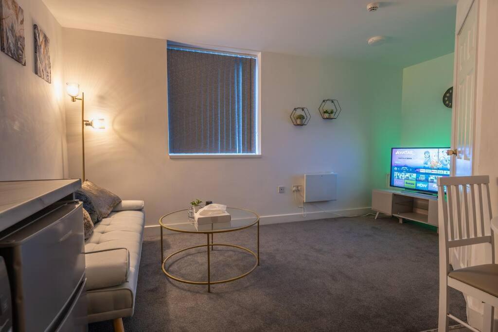 1 Bedroom - Netflix - Close To Centre And Nec *